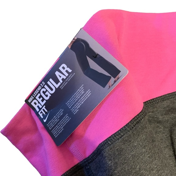 Nike Women's Classic Dri Fit Yoga/Workout Pants NEW WITH TAGS - Picture 4 of 6